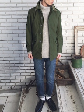 「Levi's」｜「アイテム（ミリタリージャケット）」を使った、eat_cameさん（メンズ・180cm）の冬コーディネート