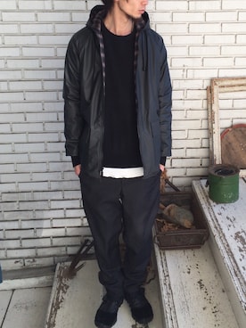 「リラックススタイル」｜「アイテム（ナイロンジャケット）」を使った、eat_cameさん（メンズ・180cm）の冬コーディネート