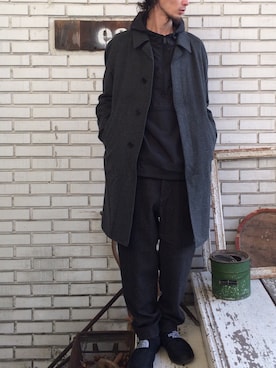 「ナイロンパーカー」｜「アイテム（ステンカラーコート）」を使った、eat_cameさん（メンズ・180cm）の冬コーディネート