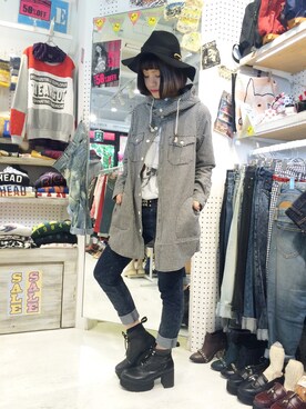「RNA（アールエヌエー）のアイテム（帽子）」を使った、halcaさん（メンズ・159cm）の冬コーディネート