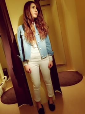 「GGD（ジージーディー）のアイテム」を使った、HVC岡崎店さん（レディース・173cm）の春コーディネート