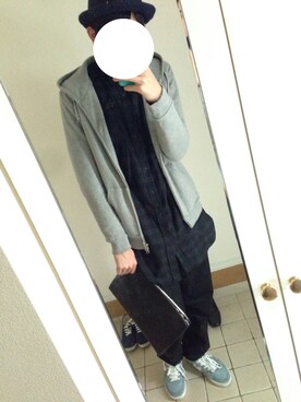 「HARE（ハレ）のウラキモウジップパーカー(HARE)（パーカー）」を使った、ヒサさん（メンズ・175cm）の春コーディネート