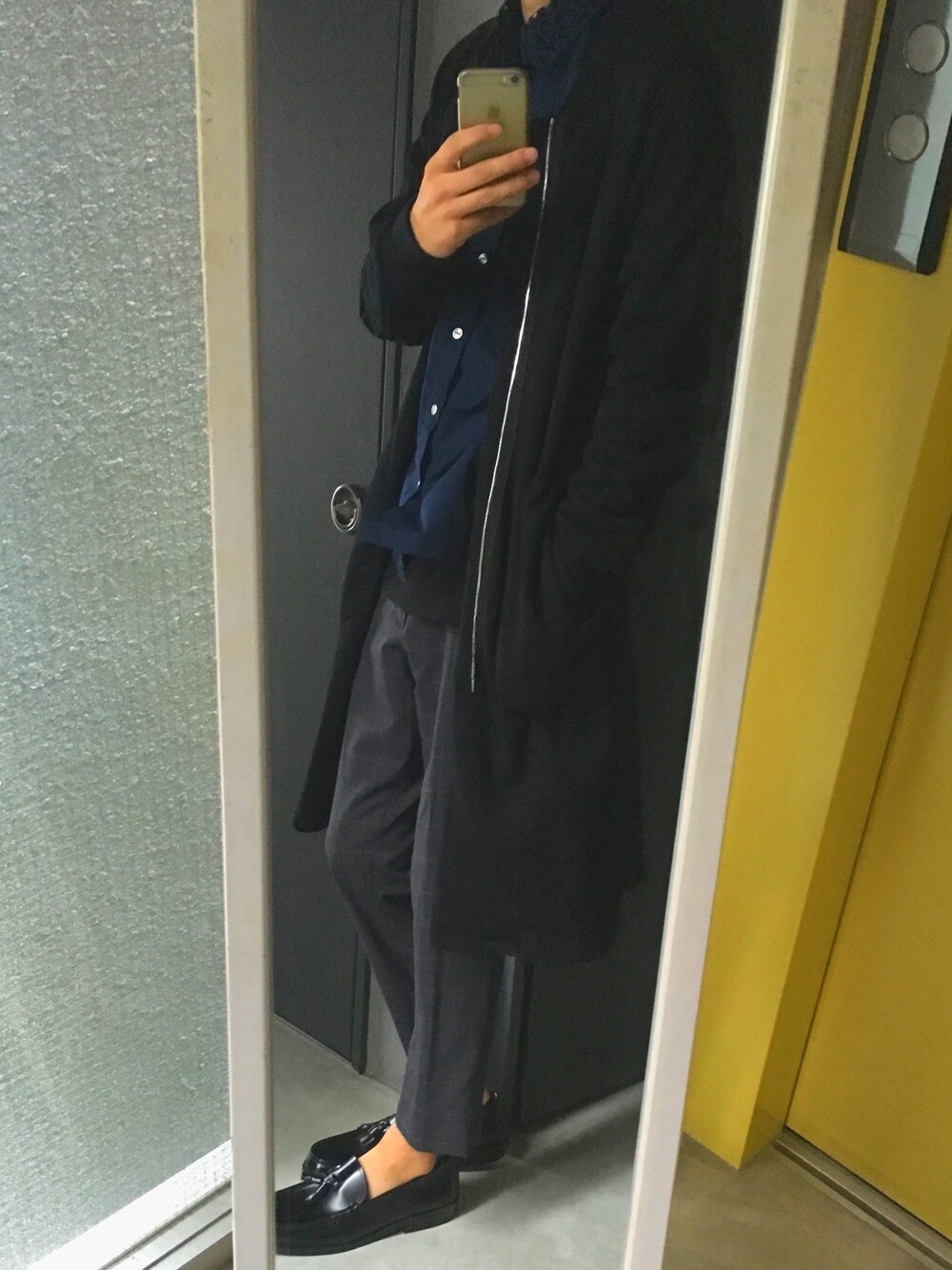 「ロングMA-1、スラックス、STUDIOUS、jieda、BEAUTY&YOUTH UNITED ARROWS、HARUTA、ANREALAGE」｜「JiedaのLONG SWEAT MA-1（ブルゾン、ブラック系）」を使った、あぱへすごんすさん（メンズ・180cm）の秋コーディネートの1枚目の写真