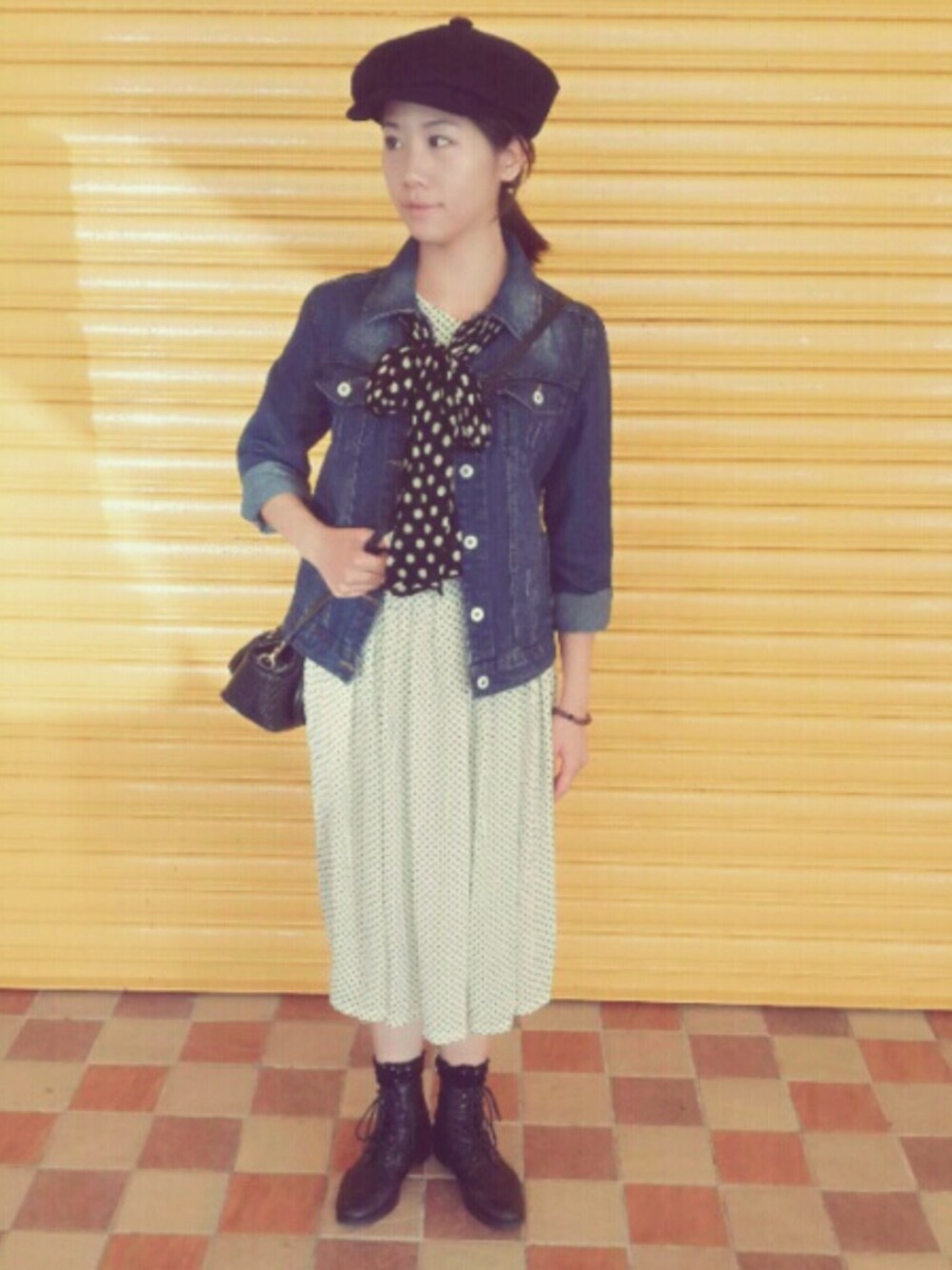 「dot、hat」｜「INFIELDER DESIGNのアイテム（キャスケット、ブラック系）」を使った、Ningさん（レディース・163cm）の秋コーディネートの1枚目の写真