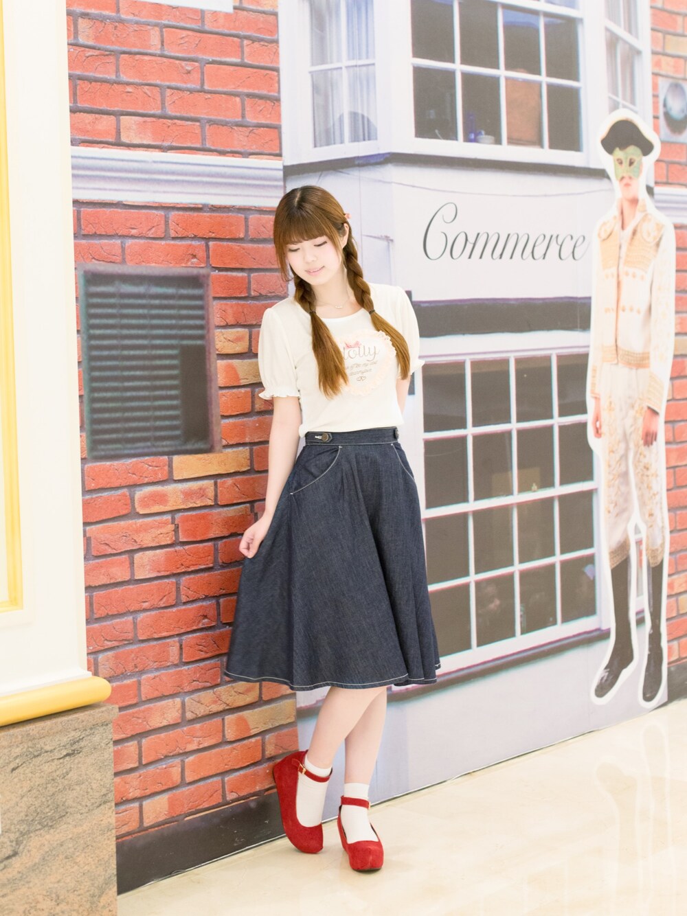 「merry jennyのアイテム（デニムスカート、ブルー系）」を使った、_小白菜さん（レディース・165cm）の夏コーディネートの1枚目の写真