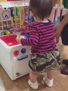 「アイテム（ベビーシューズ/ベビーソックス）」を使った、ICHIKAさん（キッズ・70cm）の秋コーディネート