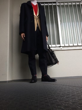 「DRIES VAN NOTEN（ドリスヴァンノッテン）のアイテム（ステンカラーコート）」を使った、junさん（メンズ・180cm）の冬コーディネート