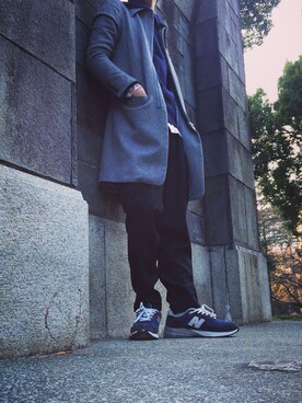 「ato（アトウ）のアイテム（ステンカラーコート）」を使った、junさん（メンズ・180cm）の冬コーディネート