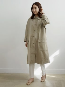 「アイボリー」｜「アイテム（トレンチコート）」を使った、holicholicさん（レディース・160cm）の春コーディネート