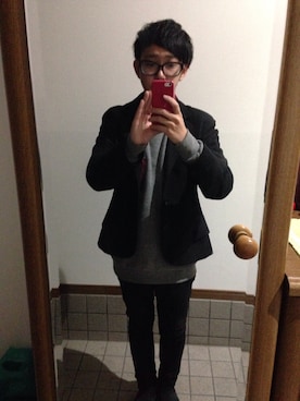「WEEKDAY（ウィークデイ）のアイテム（スウェット）」を使った、Ashayさん（メンズ・162cm・20代）の冬コーディネート