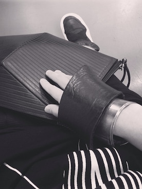 「JULIUS（ユリウス）のアイテム（アクセサリー）」を使った、けろさん（メンズ・165cm）の春コーディネート