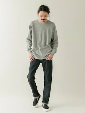 「テーパードデニム」｜otsukiさん（メンズ・184cm）の冬コーディネート