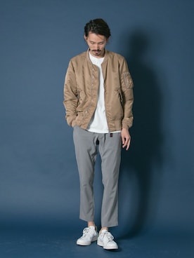 「URBAN RESEARCH（アーバンリサーチ）のアイテム（MA-1）」を使った、otsukiさん（メンズ・184cm）の夏コーディネート