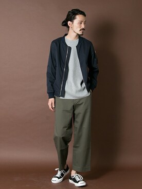 「URBAN RESEARCH（アーバンリサーチ）のアイテム（MA-1）」を使った、otsukiさん（メンズ・184cm）の夏コーディネート