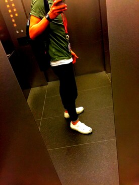 「UNIQLO（ユニクロ）のアイテム（デニムパンツ、ブルー系）」を使った、fanta.stickさん（メンズ・163cm）の夏コーディネート