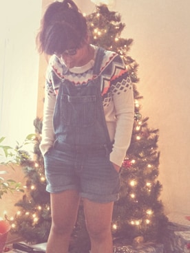「hipster」｜「アイテム（つなぎ/オールインワン）」を使った、Stephanie Chavezさん（レディース・157cm）の冬コーディネート