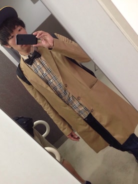 「バーバリー」｜「アイテム（蝶ネクタイ）」を使った、やーたつん。さん（メンズ・168cm）の春コーディネート
