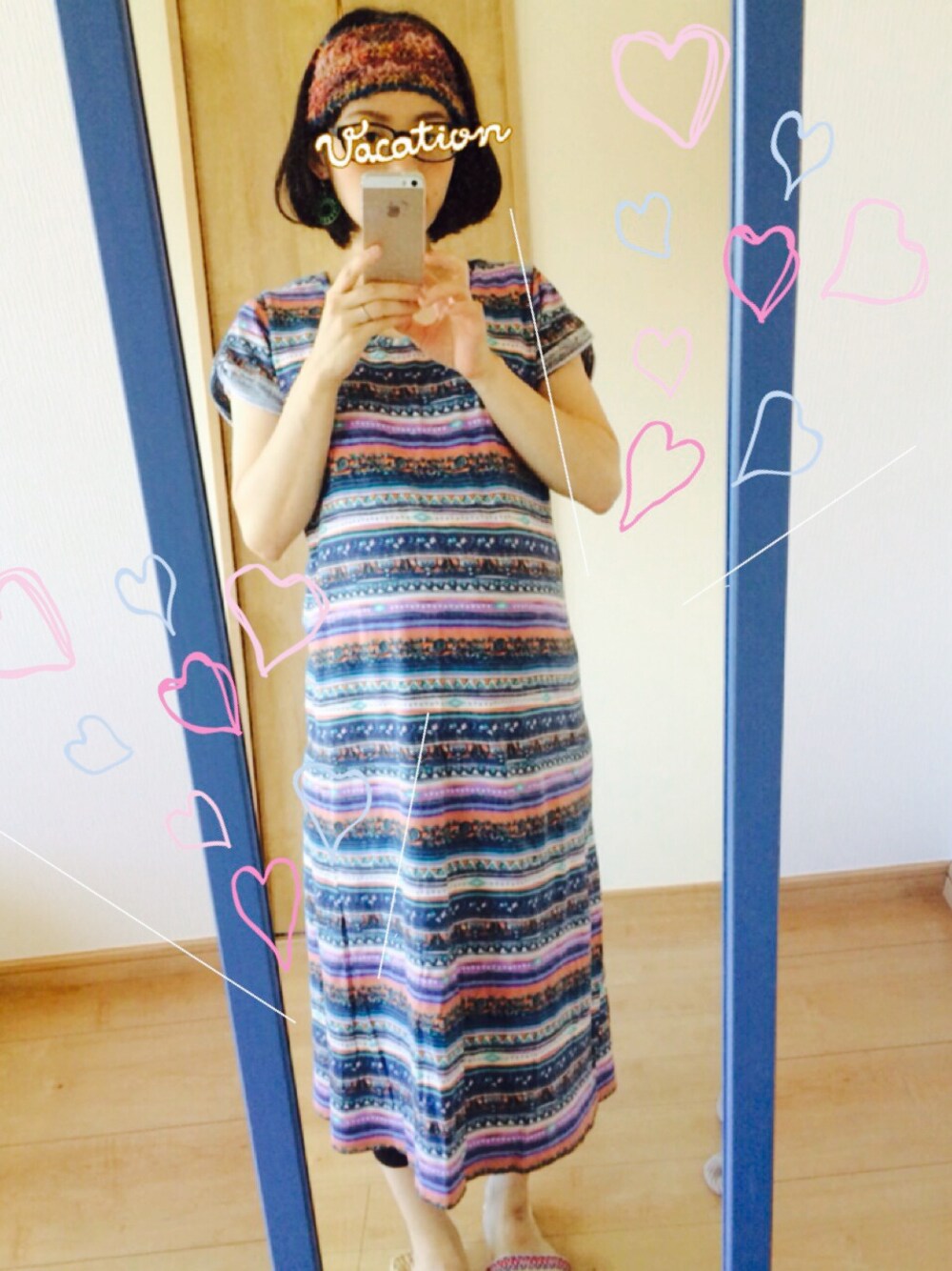 「ワンピース、ボーダー、ヘアバンド、めがね、妊婦、チチカカ、ヒッピー、バカンス、アジアン」｜「チチカカのリサイクルコットンロングワンピース（ワンピース、ブルー系）」を使った、ななうさん（レディース・151cm）の夏コーディネートの1枚目の写真