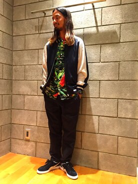 「BEAUTY&YOUTH UNITED ARROWS（ビューティーアンドユースユナイテッドアローズ）の【予約】 BY ソリッド スーベニアジャケット（ブルゾン、ブルー系）」を使った、Tomoyoshi Tsuchiyaさん（メンズ・175cm）の夏コーディネート