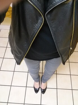 「cotton on（コットンオン）のアイテム（その他アウター）」を使った、SuzanneGieseさん（レディース・153cm）の春コーディネート