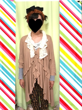 「CA4LA（カシラ）のアイテム（ヘアバンド、ブラウン系）」を使った、ミックスジュースさん（レディース）の春コーディネート