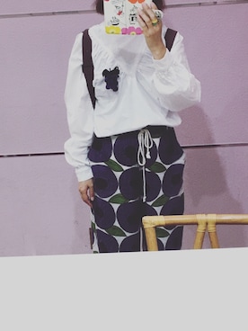 「select MOCA（セレクトモカ）の【GISELe５月号掲載・沙羅マリー着用アイテム】デコルテデザインパフスリーブボトルネックブラウス（シャツ/ブラウス、ホワイト系）」を使った、ミックスジュースさん（レディース）の夏コーディネート