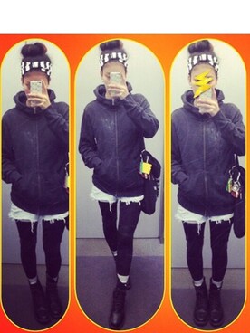 「Dr. Martens（ドクターマーチン）のアイテム（ブーツ、ブラック系）」を使った、Maaareさん（レディース・173cm）の春コーディネート