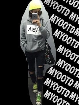 「CONVERSE（コンバース）のアイテム（スニーカー、その他）」を使った、Maaareさん（レディース・173cm）の春コーディネート