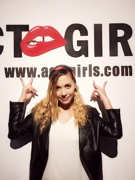 土屋アンナさんのコーディネート