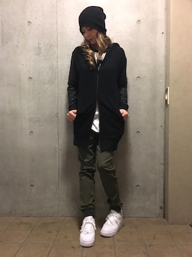 土屋アンナさんのコーディネート