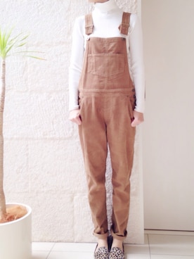 「アイテム（サロペット/オーバーオール）」を使った、ikuさん（レディース・161cm）の冬コーディネート