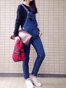 「GU（ジーユー）のアイテム（サロペット/オーバーオール）」を使った、ikuさん（レディース・161cm）の冬コーディネート
