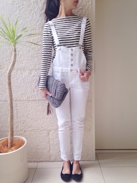 「アイテム（クラッチバッグ）」を使った、ikuさん（レディース・161cm）の冬コーディネート