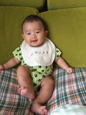 「アイテム（ママ＆ベビー、グリーン系）」を使った、はな♡さん（キッズ・60cm）の夏コーディネート