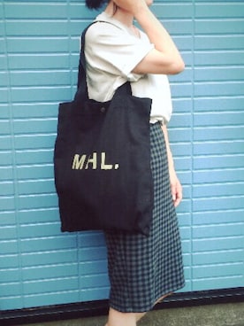 「MHL.」｜「アイテム（モカシン/デッキシューズ）」を使った、めるさん（レディース・157cm）の秋コーディネート