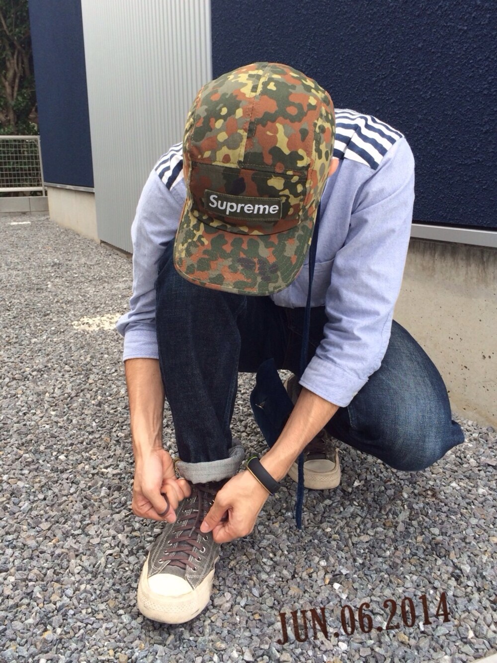 「NIKE、visvim、迷彩、supreme、SOPHNET.、バック、ジェットキャップ」｜「VISVIMのアイテム（スニーカー、ブラック系）」を使った、HALnon14さん（メンズ・170cm）の夏コーディネートの1枚目の写真