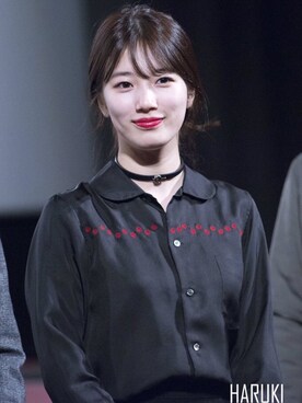 「brand ?（ブランド ?）のアイテム（シャツ/ブラウス、ブラック系）」を使った、623さん（レディース・155cm）の冬コーディネート