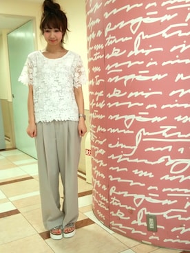 「AS KNOW AS de base（アズノゥアズドゥバズ）のアイテム」を使った、なかしーさん（レディース・163cm）の春コーディネート