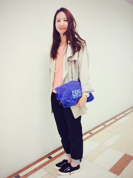 「ASZAKKA（アザッカ）のアイテム（バッグ）」を使った、なかしーさん（レディース・163cm）の春コーディネート