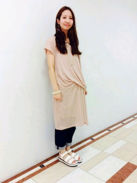 「AS KNOW AS de base（アズノゥアズドゥバズ）のアイテム」を使った、なかしーさん（レディース・163cm）の春コーディネート