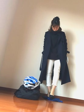 「earth music&ecology（アースミュージックアンドエコロジー）の【10カラー】ドロップショルダータートルプルオーバー（ニット/セーター、ブラック系）」を使った、ta_miiさん（レディース・158cm）の冬コーディネート