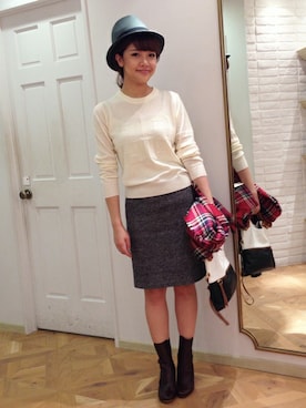 「Soareak（ソアリーク）のアイテム（スカート）」を使った、Yahhoさん（レディース・164cm）の秋コーディネート