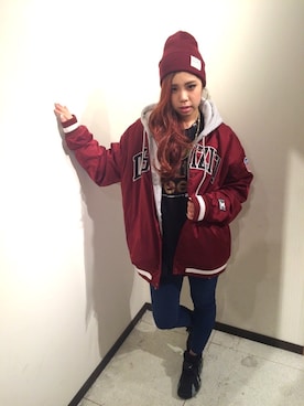 「アイテム（ニットキャップ/ビーニー、レッド系）」を使った、MANA(MEDIUNN)さん（レディース・160cm）の冬コーディネート