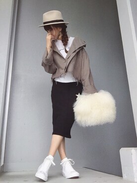 「IENA（イエナ）のCONVERSE ALLSTAR WHITE PLUS HI（スニーカー）」を使った、cheryさん（レディース・156cm）の秋コーディネート