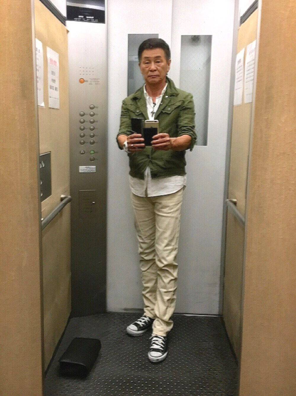 「古着」｜「IMPROVDのストレッチスキニー（チノパンツ、ベージュ系）」を使った、K-Kenji⚾️さん（メンズ・174cm）の夏コーディネートの1枚目の写真