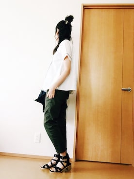 「ハーフアップ」｜「アイテム（その他アウター）」を使った、micさん（レディース・162cm）の春コーディネート