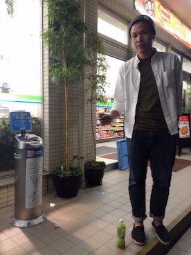 「430（フォーサーティ）のアイテム（シューズ）」を使った、Kensiro Ikedaさん（メンズ・179cm）の秋コーディネート