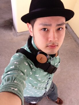 「UP START（アップスタート）のアイテム（パンツ）」を使った、えいじ(水曜日)さん（メンズ・173cm）の秋コーディネート