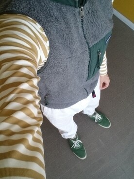 「白パンツコーデ」｜「アイテム（その他アウター）」を使った、shochiさん（メンズ・173cm）の冬コーディネート