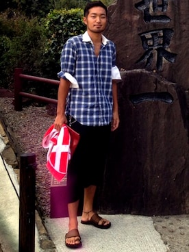 「BEAMS（ビームス）のアイテム（シャツ/ブラウス、ブルー系）」を使った、Hamamoto Keitaさん（メンズ・180cm）の冬コーディネート